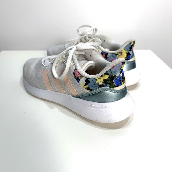 Adidas Women’s QT Racer running shoe with Floral Print and Pink stripes - Picture 2 of 12